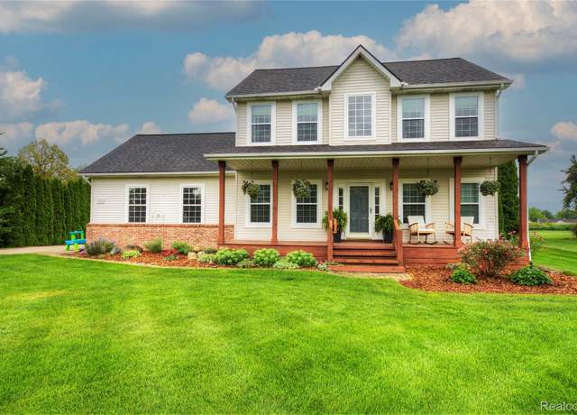 Property at 7862 Summer Breeze Trl, Howell, MI 48843, 3 beds, 2.5 baths