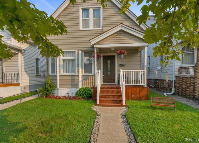 Property at 2700 Trowbridge St, Hamtramck, MI 48212, 4 beds, 3 baths