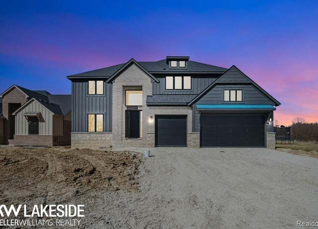 Property at 45046 Twin River Dr, Macomb, MI 48044, 4 beds, 3.5 baths