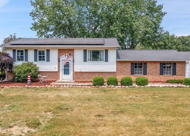 Property at 6700 Sargent Rd, Jackson, MI 49201, 4 beds, 2 baths