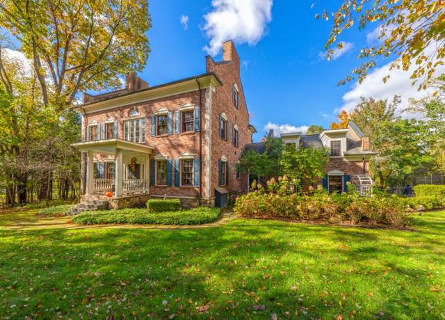 Property at 6230 Winkler Mill Rd, Rochester Hills, MI 48306, 4 beds, 5 baths