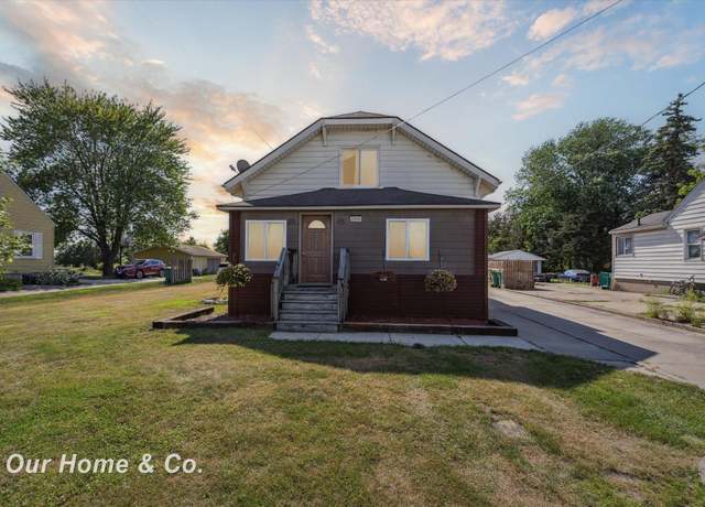 Property at 2906 S Euclid Ave, Bay City, MI 48706, 5 beds, 2 baths