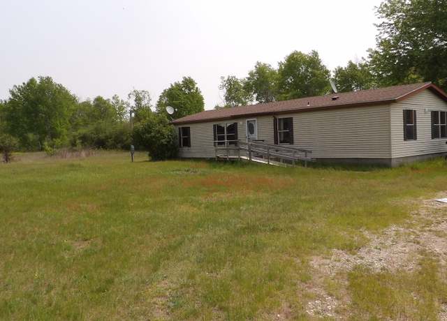 Property at 5120 110th Ave, Evart, MI 49631, 3 beds, 2 baths