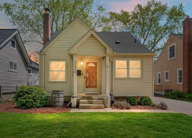 Property at 3270 Cummings Ave, Berkley, MI 48072, 3 beds, 2 baths