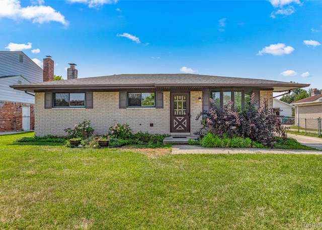 Property at 20227 Roche Rd, Trenton, MI 48183, 3 beds, 1 bath