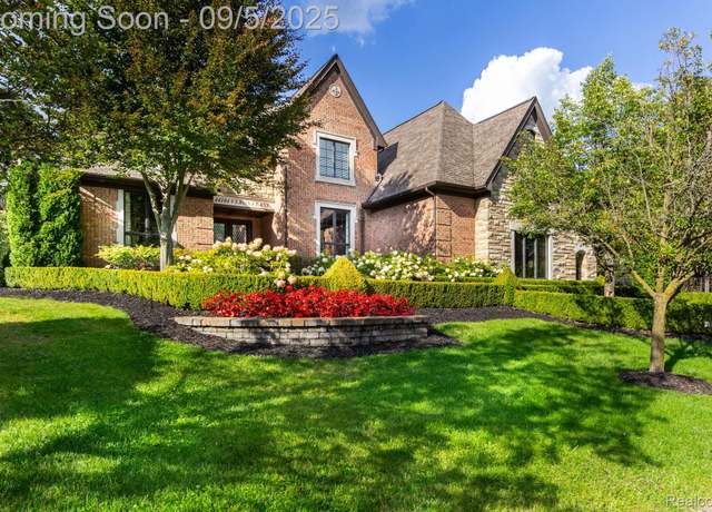 Property at 44104 Verona Ln, Northville, MI 48168, 4 beds, 5 baths