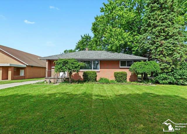 Property at 2646 Grange Rd, Trenton, MI 48183, 2 beds, 1 bath