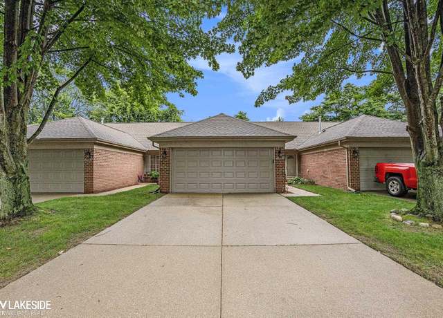 Property at 34147 Courtyard Dr, Chesterfield, MI 48047, 3 beds, 2 baths