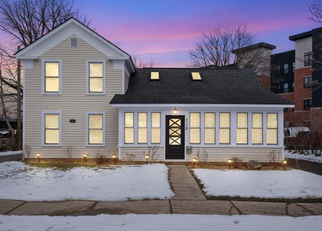 Property at 119 E Washington ST St, Milford, MI 48381, 4 beds, 2 baths