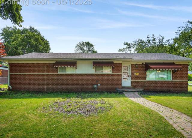 Property at 31310 Pinto Dr, Warren, MI 48093, 3 beds, 2.5 baths