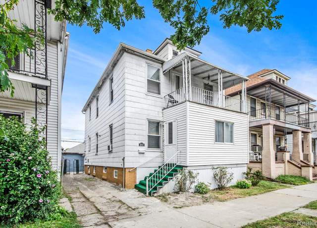 Property at 3017 Jacob St, Hamtramck, MI 48212, 5 beds, 3 baths