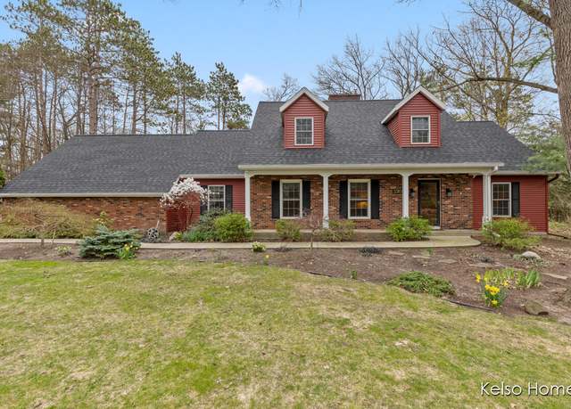 Property at 3310 Lake Dr, Allegan, MI 49010, 4 beds, 3 baths