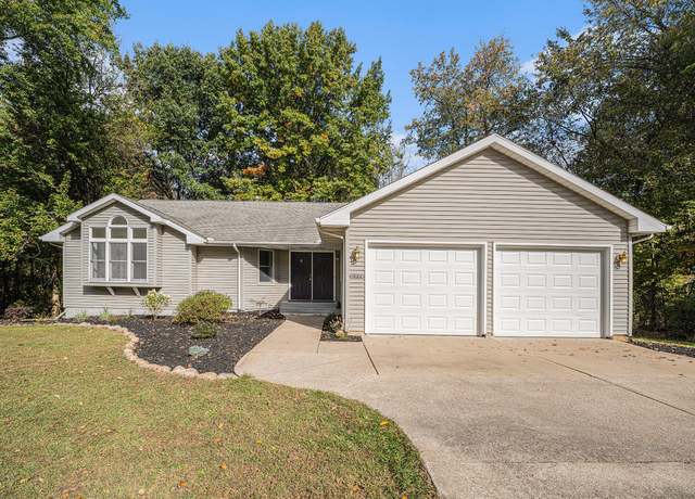 Property at 44811 Paw Paw Rd, Paw Paw, MI 49079, 4 beds, 3 baths
