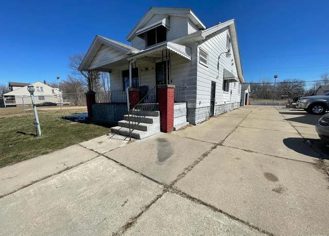 Property at 19312 Danbury St, Highland Park, MI 48203, 4 beds, 2 baths