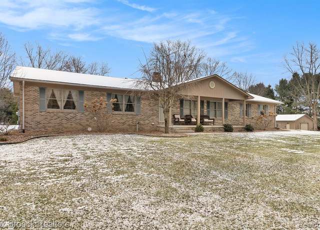 Property at 8164 Kearney Rd, Northfield Twp, MI 48189, 3 beds, 3.5 baths