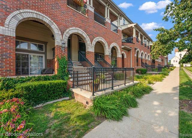 Property at 3865 Forester Blvd, Auburn Hills, MI 48326, 2 beds, 2.5 baths