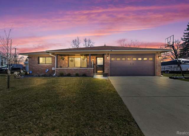 Property at 9439 Biddle St, Romulus, MI 48174, 3 beds, 2 baths