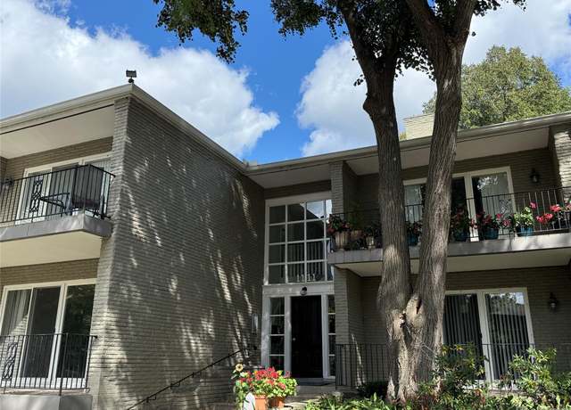 Property at 1111 Old Woodward Ave #4, Birmingham, MI 48009, 2 beds, 2 baths