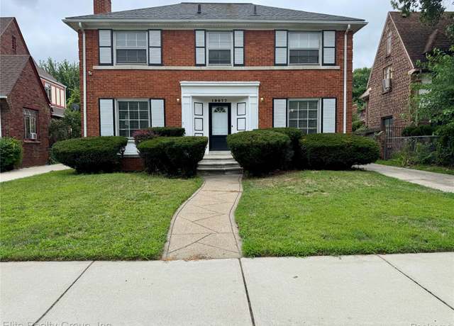 Property at 19677 Roslyn Rd, Detroit, MI 48221, 4 beds, 3 baths