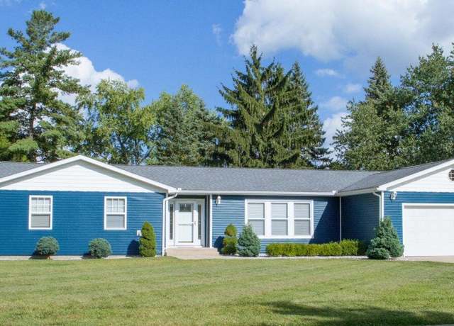 Property at 1400 E Rishel Rd, Sturgis, MI 49091, 3 beds, 2.5 baths
