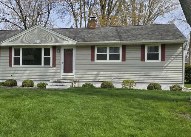 Property at 1894 Lawnel Ave, Norton Shores, MI 49441, 3 beds, 1 bath