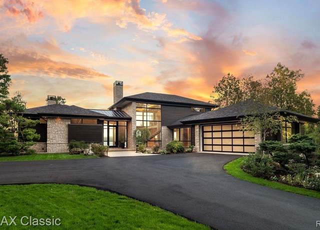 Property at 2673 Pine Bluffs Ct, Highland Charter Township, MI 48357, 4 beds, 3.5 baths