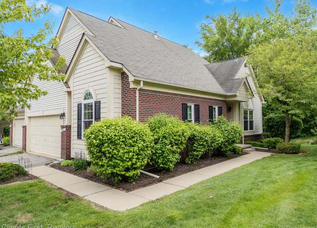 Property at 530 Concord Dr, Canton, MI 48188, 2 beds, 2.5 baths