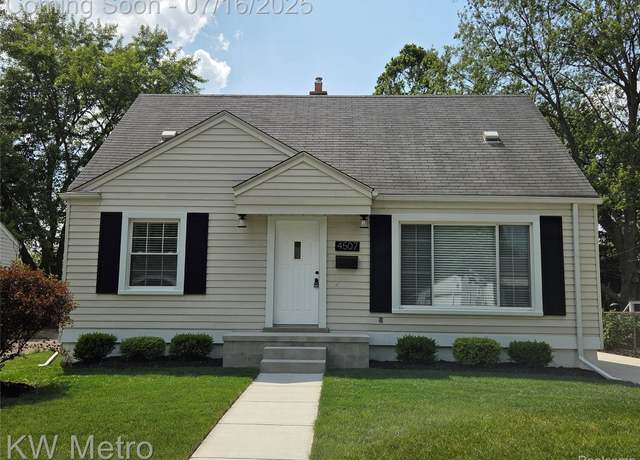 Property at 4507 Sedgemoor Ave, Royal Oak, MI 48073, 3 beds, 1 bath