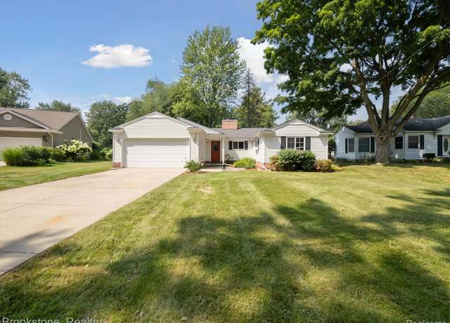 Property at 771 Gertrude Rd, Waterford Charter Township, MI 48328, 3 beds, 2 baths