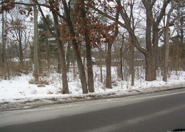 Property at 0000 Oakguard Cor, White Lake, MI 48383