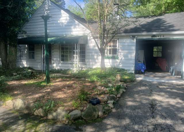 Property at 494 John R Rd, Rochester Hills, MI 48307, 3 beds, 1 bath