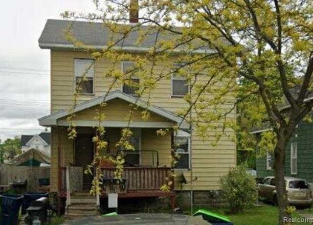 Property at 418 Adams St, Saginaw, MI 48708, 3 beds, 3 baths
