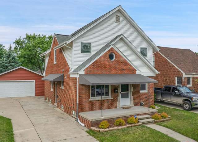 Property at 21901 Trombly St, St Clair Shores, MI 48080, 3 beds, 3 baths