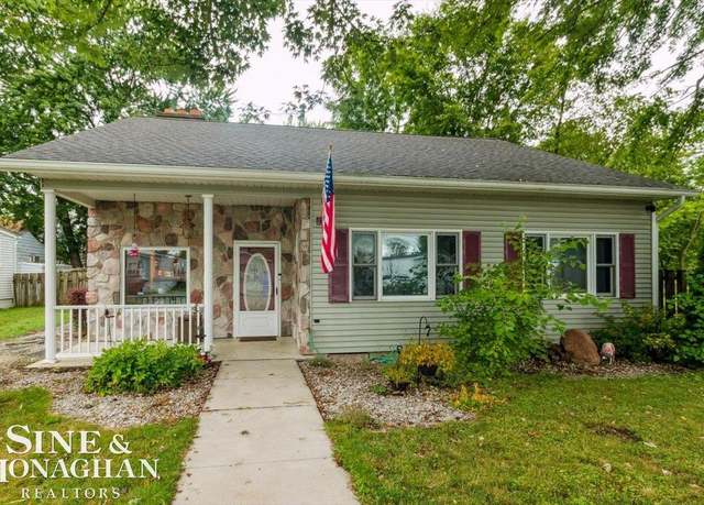 Property at 2006 S Riverside Ave, East China Township, MI 48054, 2 beds, 2.5 baths