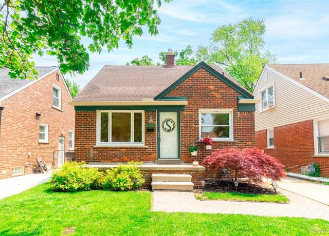 Property at 3633 Katherine St, Dearborn, MI 48124, 3 beds, 1 bath