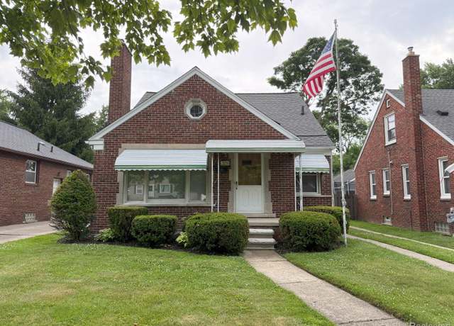 Property at 3139 Lincoln St, Dearborn, MI 48124, 3 beds, 1 bath