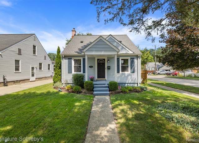 Property at 2110 Dorothea Rd, Berkley, MI 48072, 2 beds, 1 bath
