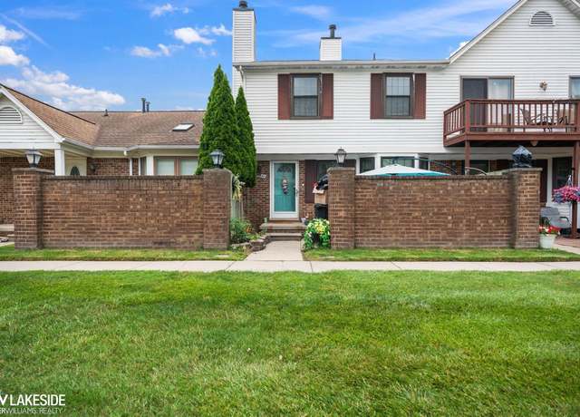 Property at 34697 E Wilma Ct, New Baltimore, MI 48047, 2 beds, 1.5 baths