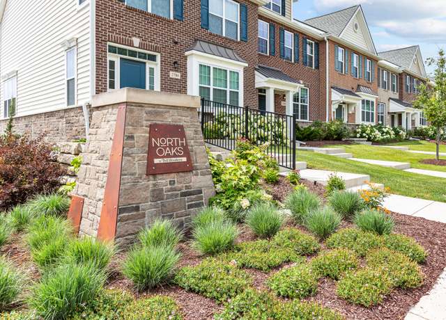 Property at 2808 Rathmore Ln, Ann Arbor, MI 48105, 3 beds, 2.5 baths