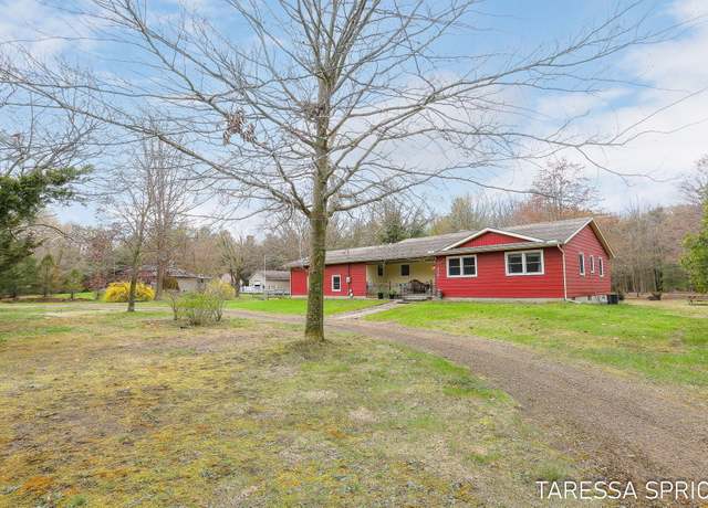 Property at 3391 N 168th Ave, Holland, MI 49424, 3 beds, 2 baths