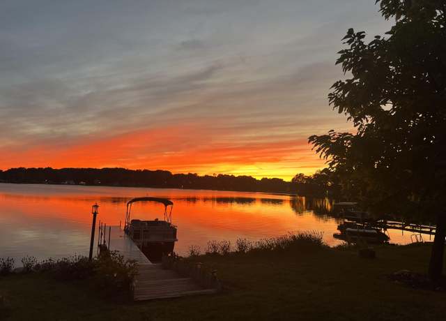 Property at 9318 School St, Lake, MI 48632, 6 beds, 2 baths