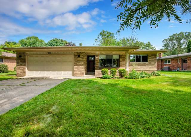 Property at 6280 Walker Dr, Troy, MI 48085, 3 beds, 1.5 baths