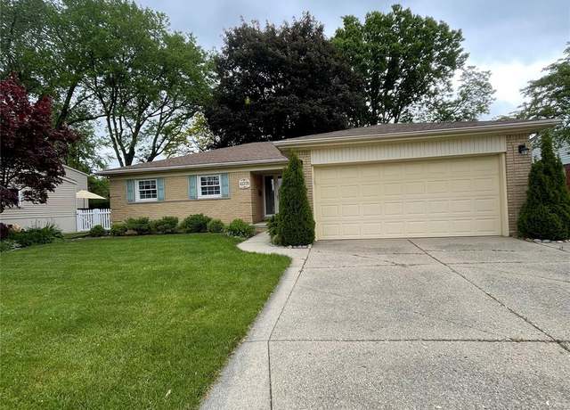 Property at 41370 Ivywood Ln, Plymouth, MI 48170, 3 beds, 2.5 baths
