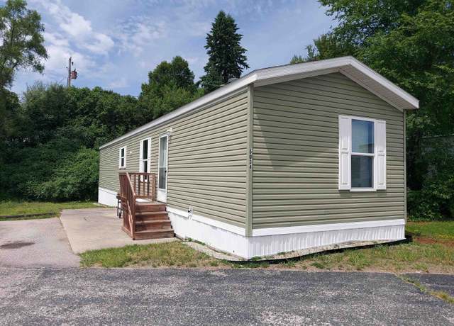 Property at 5034 N Silver Lake Vw, Traverse City, MI 49685, 2 beds, 2 baths