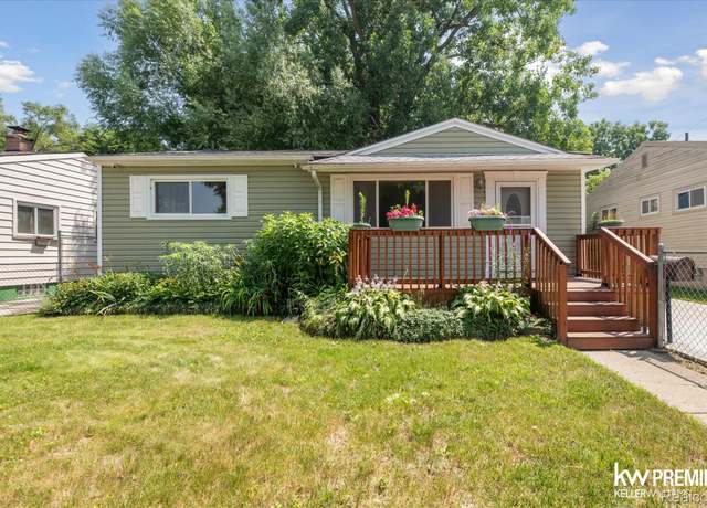 Property at 962 Kettering Ave, Pontiac, MI 48340, 3 beds, 1.5 baths
