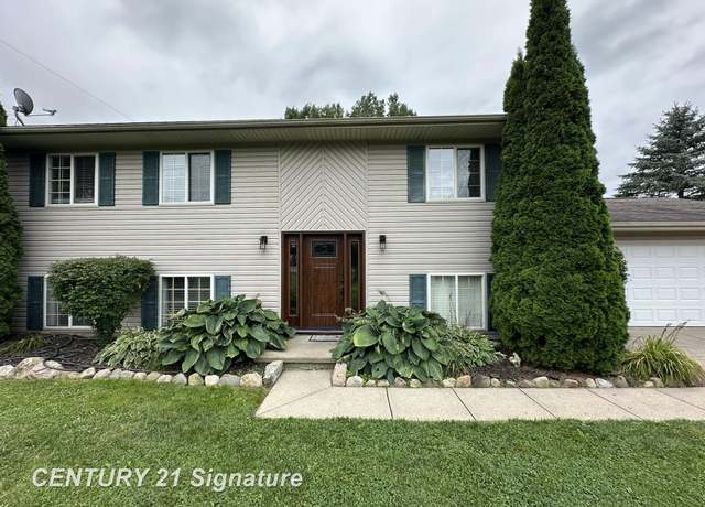 Property at 6126 E Maple Ave, Grand Blanc Charter Township, MI 48439, 4 beds, 3 baths