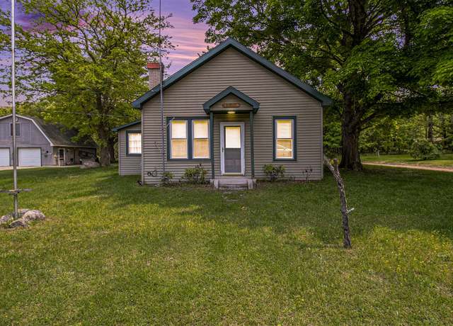 Property at 1754 Maggie St, Fountain, MI 49410, 2 beds, 1 bath