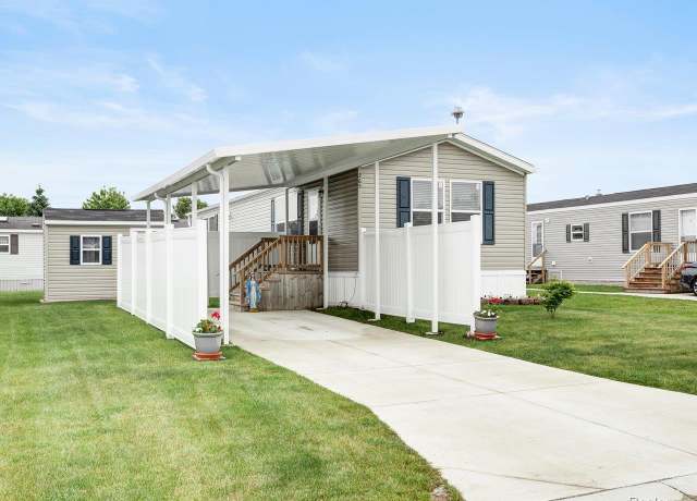 Property at 265 Westbrook Ct, Port Huron, MI 48060, 2 beds, 2 baths