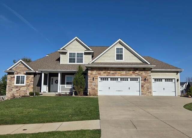 Property at 7881 Drake Rdg, Kalamazoo, MI 49009, 5 beds, 3.5 baths