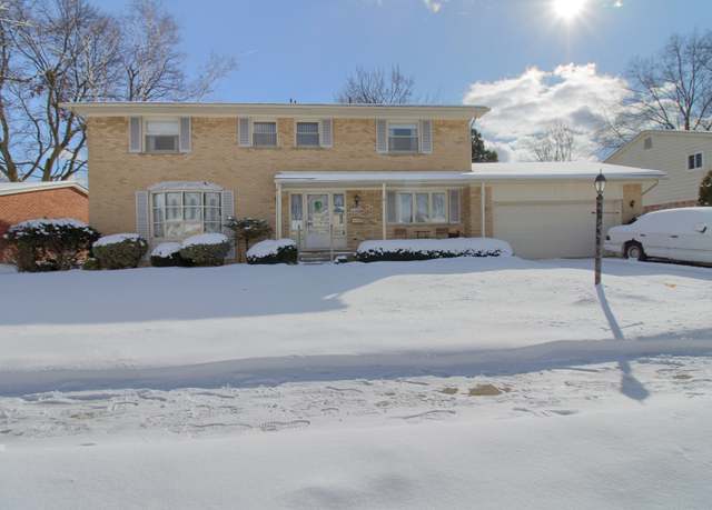Property at 34461 Wood St, Livonia, MI 48154, 4 beds, 3 baths